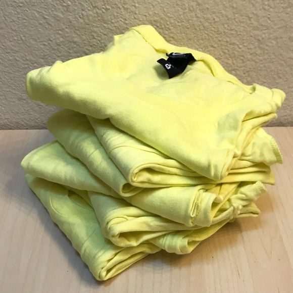 Alternative Soft. Short Sleeve Scoop Neck T-Shirt. Bodycon. Stretchy. Medium. - Picture 10 of 11